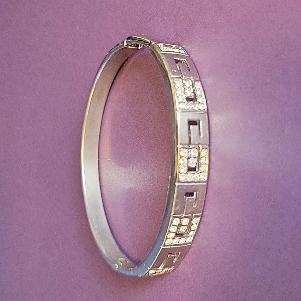 Bracelet, hinged bangle with Greek Key design.